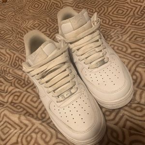 how to prevent air force ones from creasing